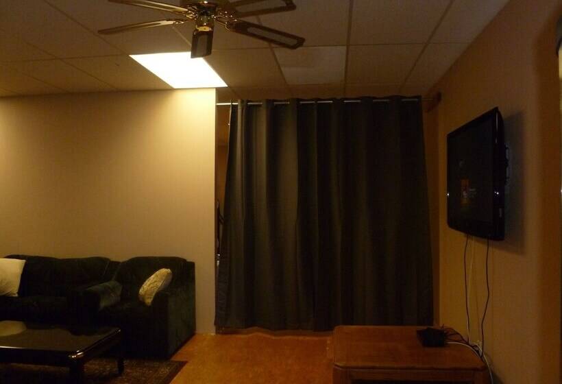 호텔 Vernon Hostel