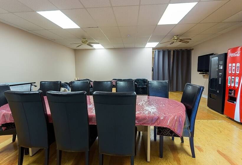 호텔 Vernon Hostel