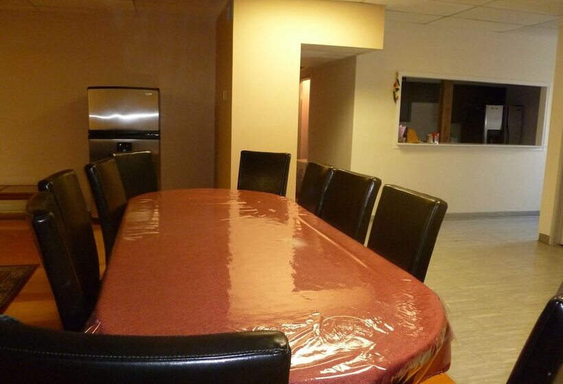 호텔 Vernon Hostel