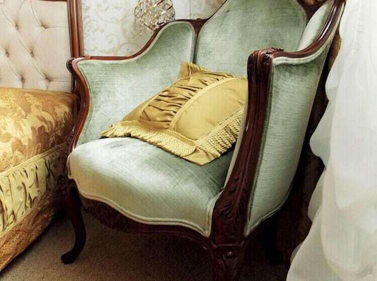 فندق Weena House