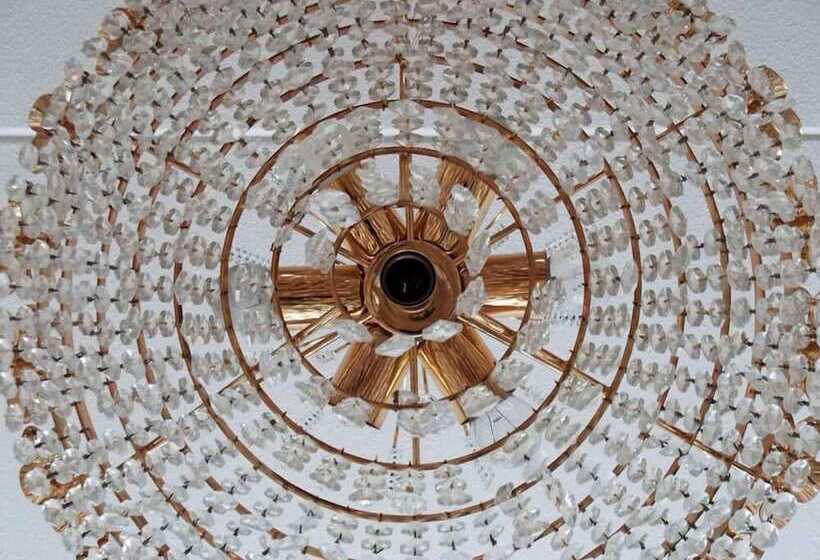 فندق Weena House