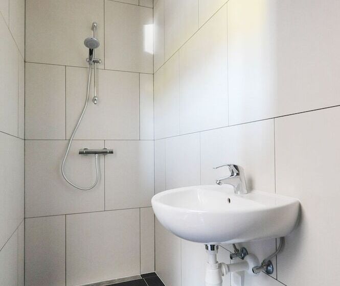 ホテル Will & Tate City Stay