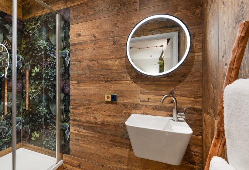 ホテル Will & Tate City Stay