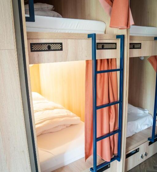 호텔 Will & Tate City Stay