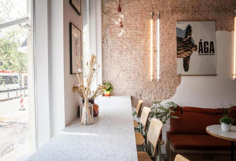 호텔 Will & Tate City Stay