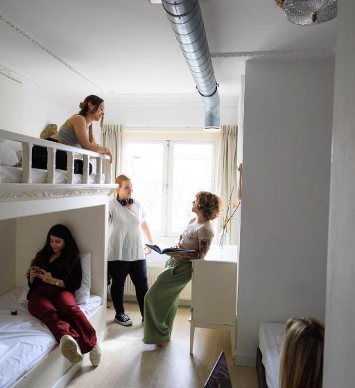 호텔 Will & Tate City Stay