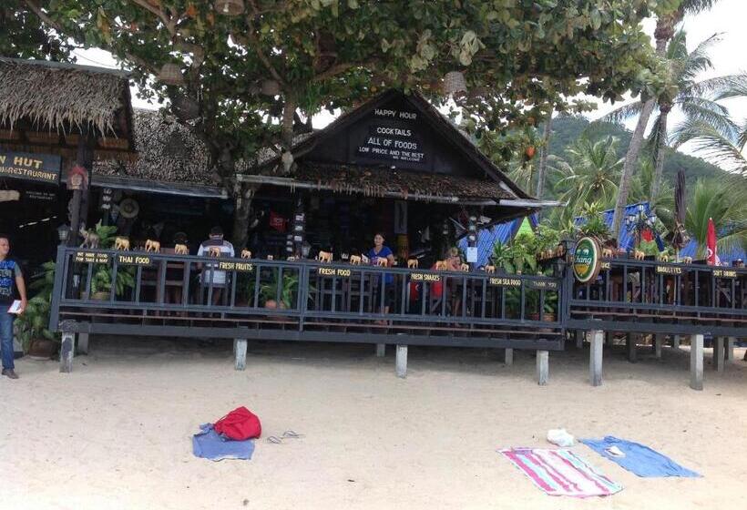 استراحتگاه New Hut Bungalow