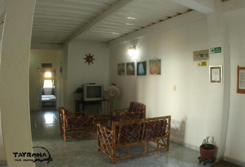 استراحتگاه Tayrona Dive Center