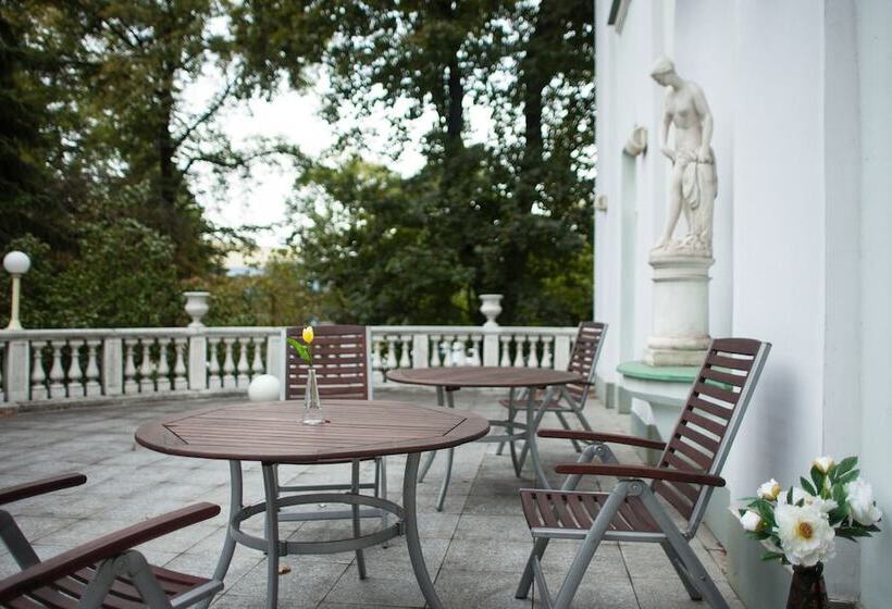 Retro Hotel Villa Ostrava