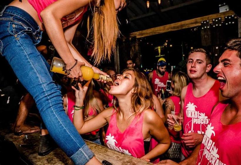 Общежитие Bodega Krabi