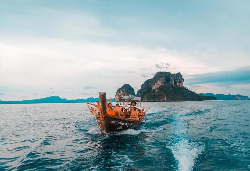 Общежитие Bodega Krabi