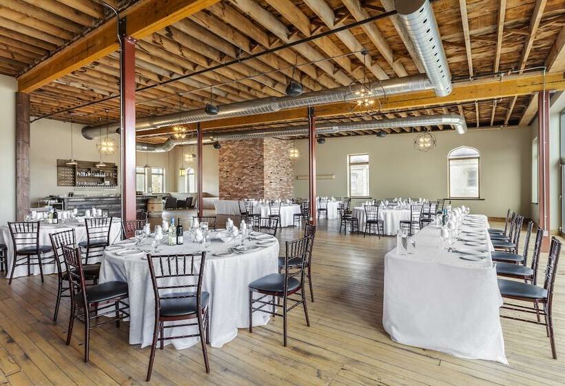 The Arlington Hotel   Bw Signature Collection