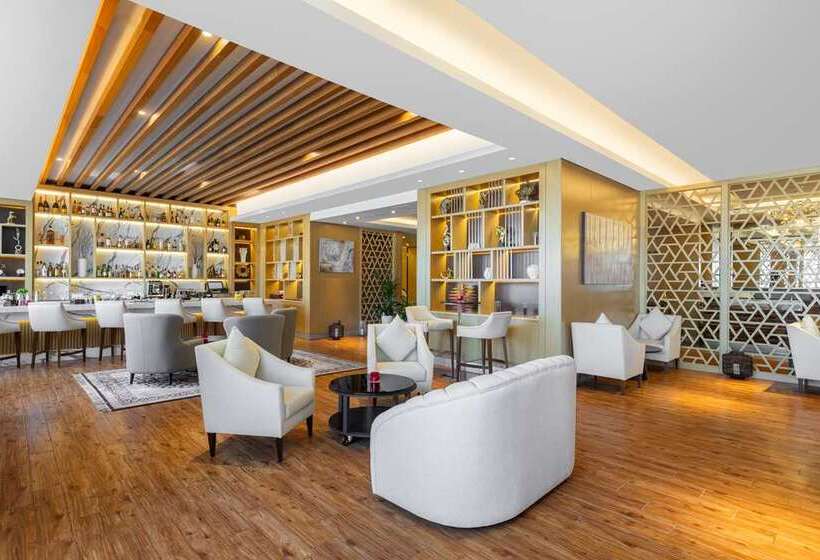 V Hotel Dubai, Curio Collection By Hilton