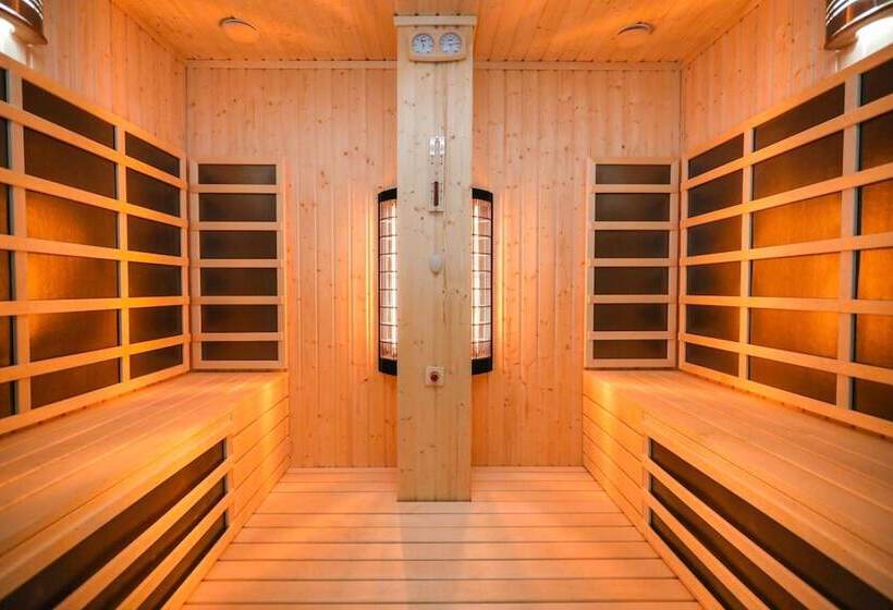 Bacolux Diana Resort, Herculane