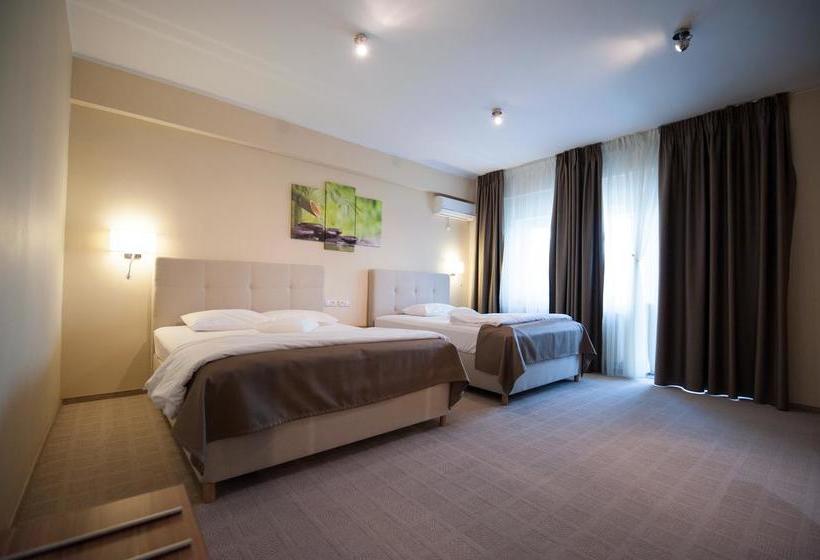 تختخواب و صبحانه Bruxelles Guesthouse Craiova