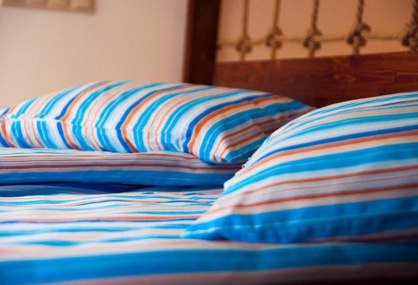 צימר Horizont Panzio