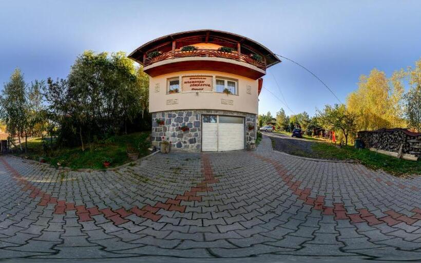 민박 Pensiunea Moldovan