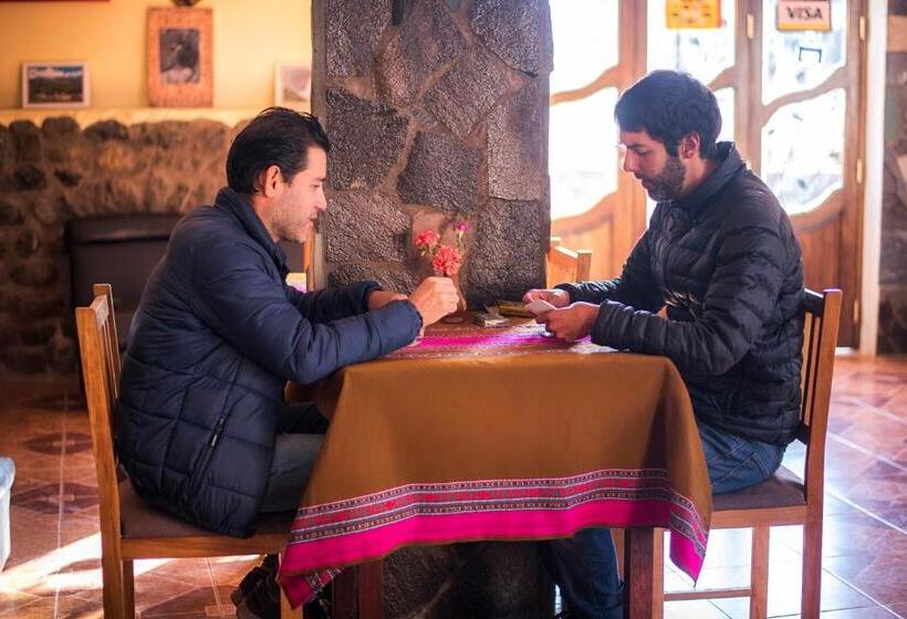 تختخواب و صبحانه Sumaq Wayra