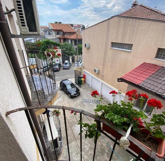 ベッドアンドブレックファースト Vila Gymy