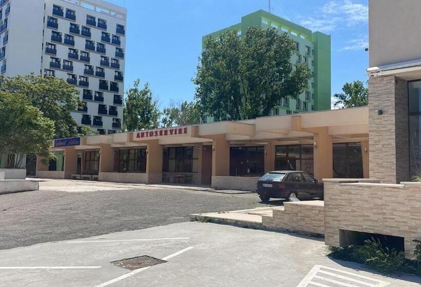 בית מלון כפרי Astoria Patria