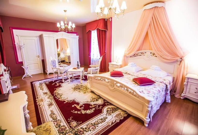 فندق 13 Chairs Boutique