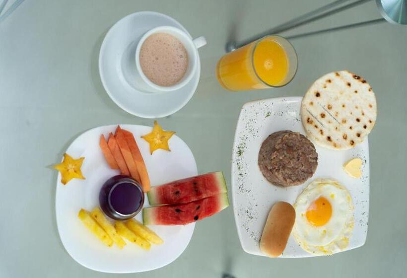 Отель Aires Del Quindio Armenia