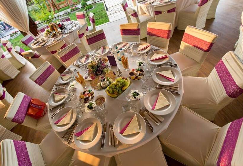 Отель Armonia By Aristocratis