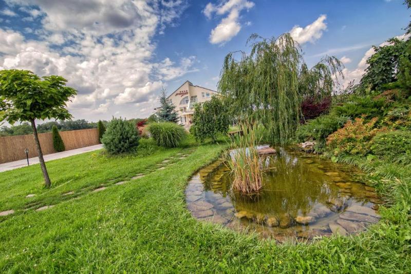 Отель Armonia By Aristocratis