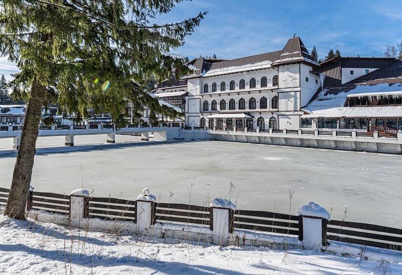 Aurelius Imparatul Romanilor Hotel & Spa