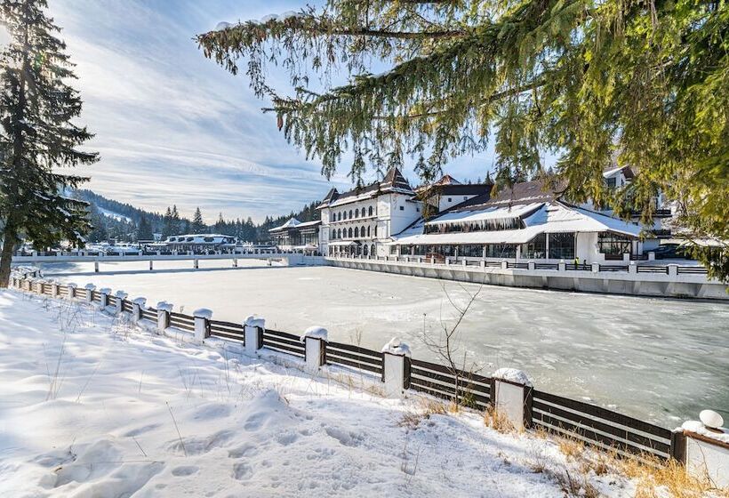 Aurelius Imparatul Romanilor Hotel & Spa