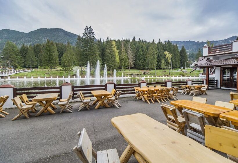 Aurelius Imparatul Romanilor Hotel & Spa