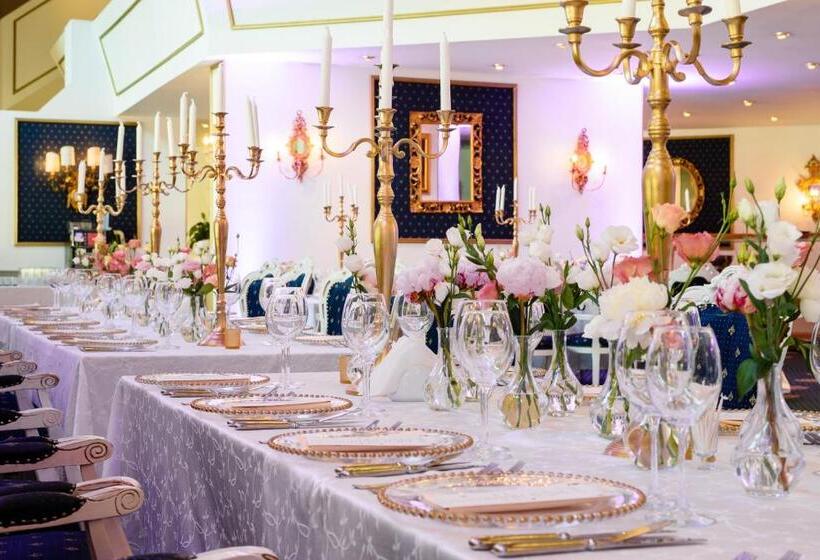 Aurelius Imparatul Romanilor Hotel & Spa