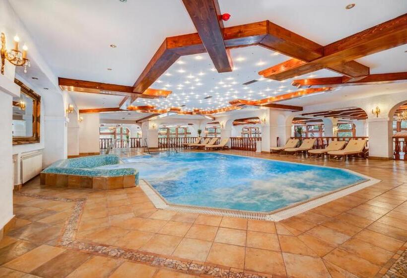 Aurelius Imparatul Romanilor Hotel & Spa
