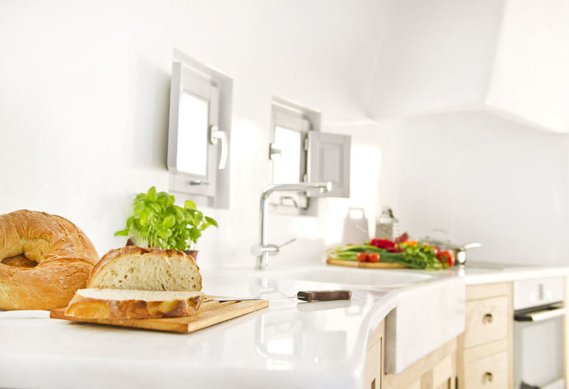 Отель Avista Suites