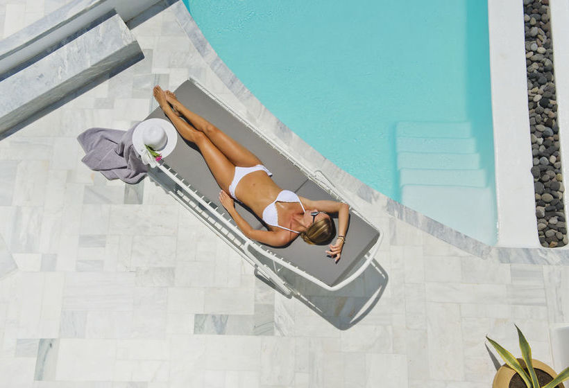 Отель Avista Suites