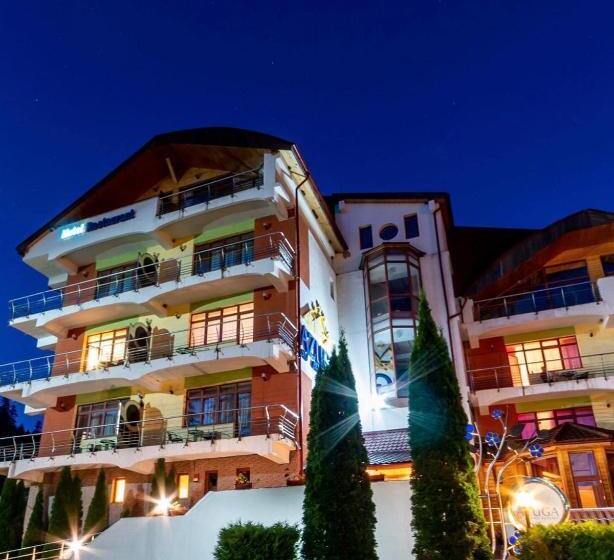 فندق Azuga Ski & Bike Resort