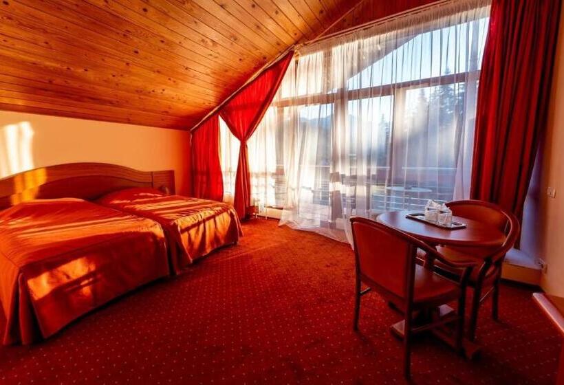 فندق Azuga Ski & Bike Resort