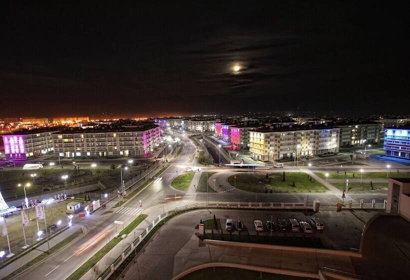 호텔 Barkhatnye Sezony Russky Dom Resort