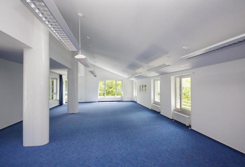 فندق Bergkloster Bestwig