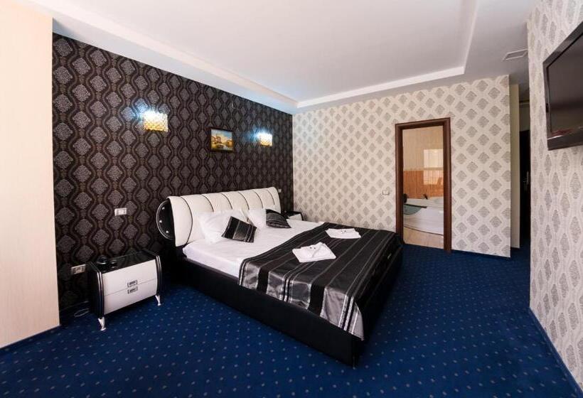 בית מלון כפרי Boutique Shine