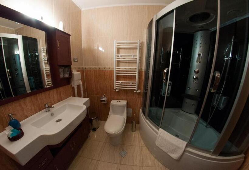 בית מלון כפרי Boutique Shine