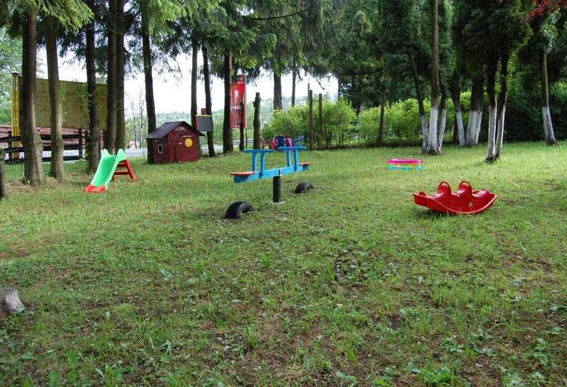 Отель Bucegi Portile Regatului