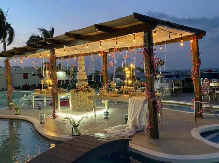 Отель Castillo Del Mar