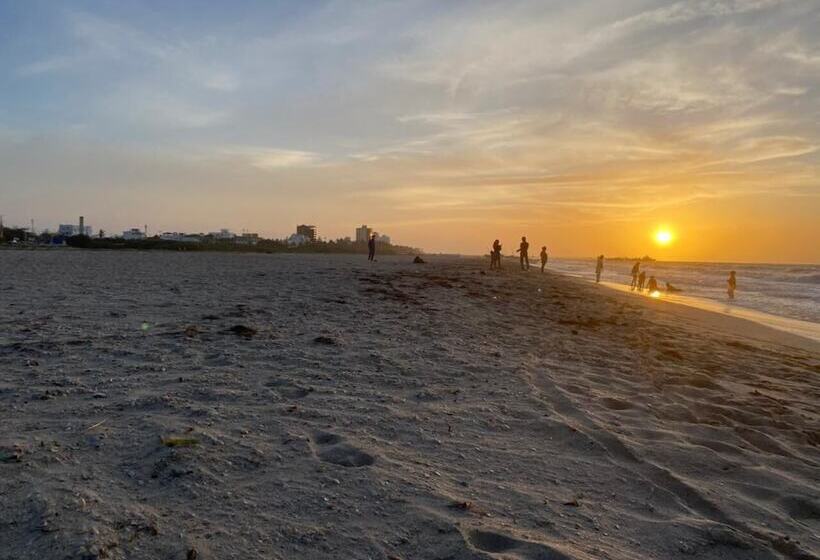 هتل Castillo Del Mar