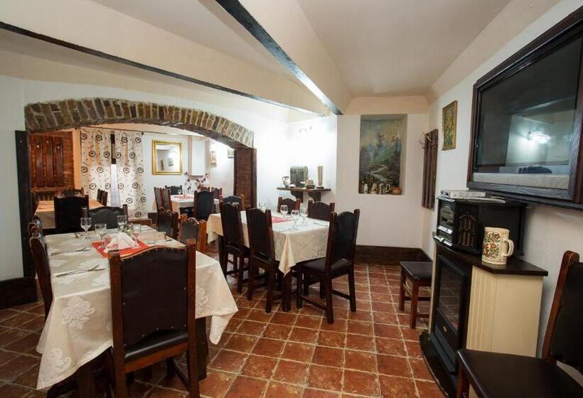 فندق Cazare Turn Sebes