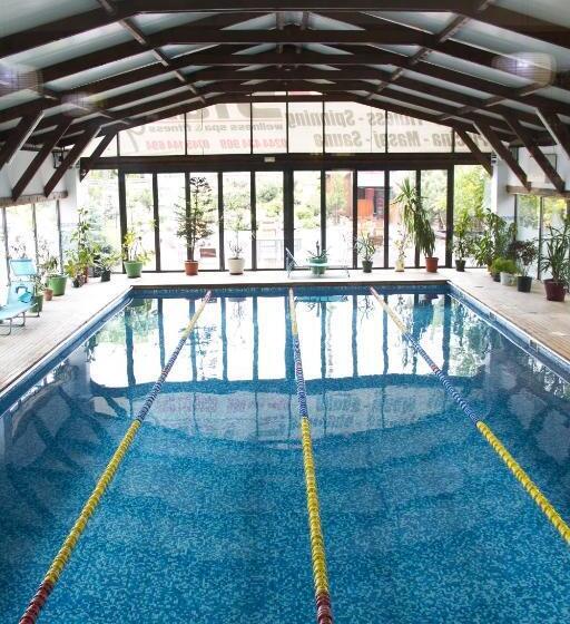 Отель City Ploiesti