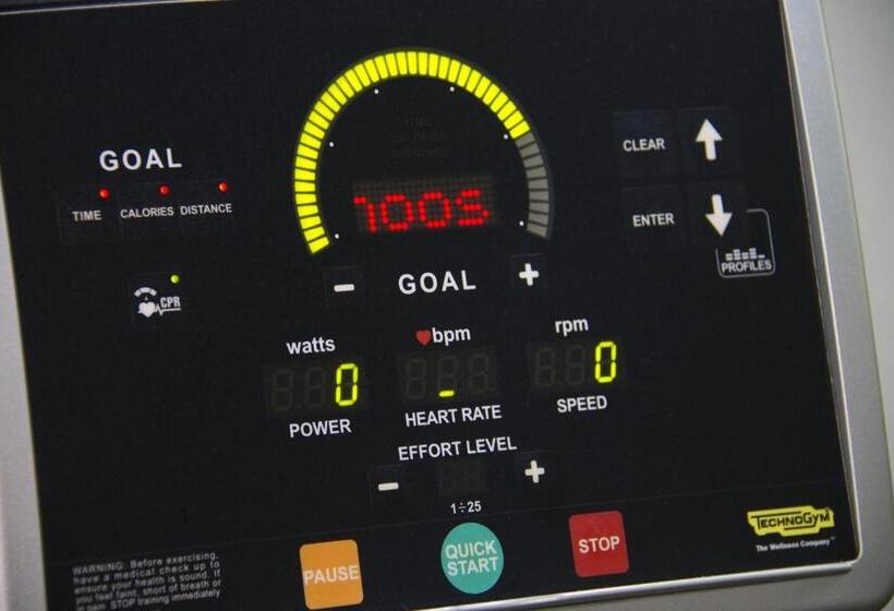 Отель City Ploiesti