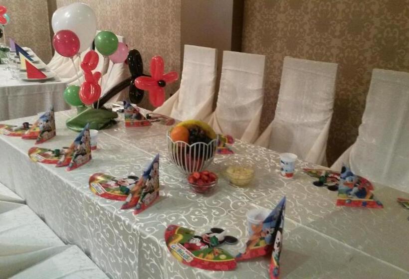 בית מלון כפרי Condor