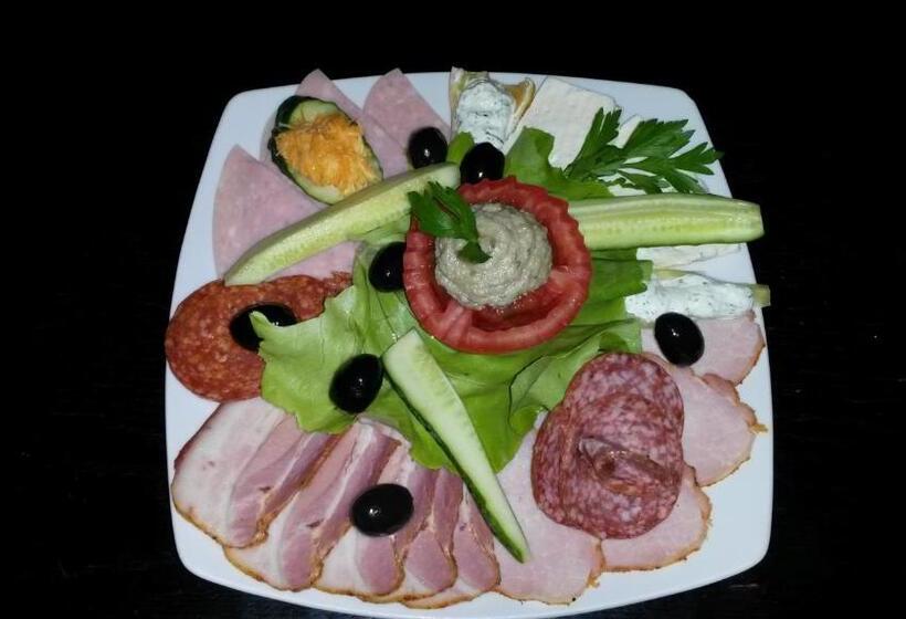 בית מלון כפרי Condor