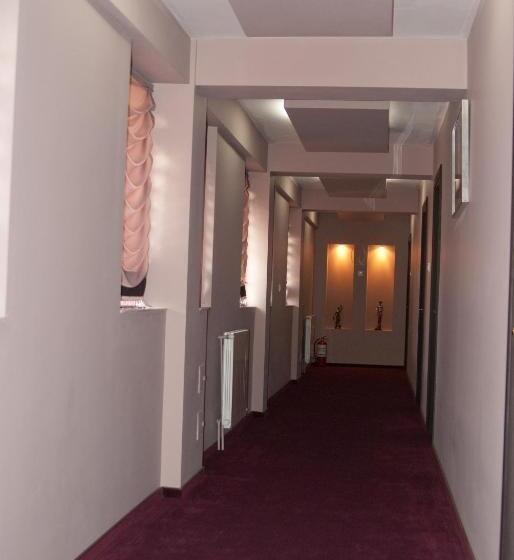 בית מלון כפרי Condor